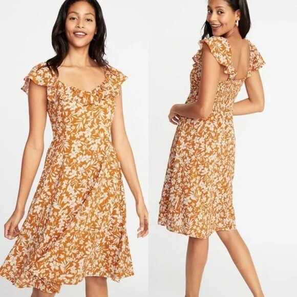 Old Navy Fit & Flare Ruffle-Trim Cami Dress Size Medium - Picture 2 of 7